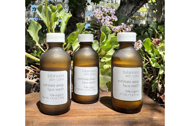 ORGANIC VEGAN Exfoliate Away Face Wash