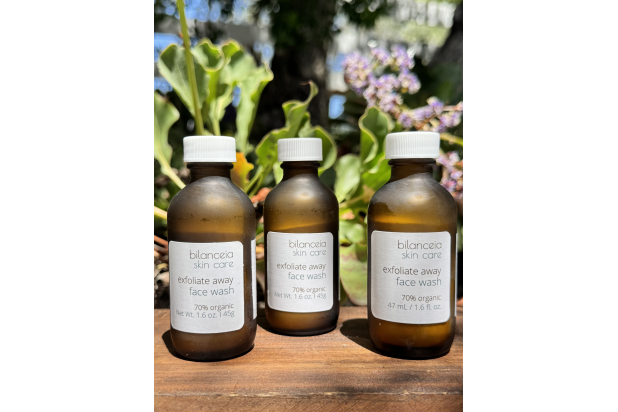 ORGANIC VEGAN Exfoliate Away Face Wash
